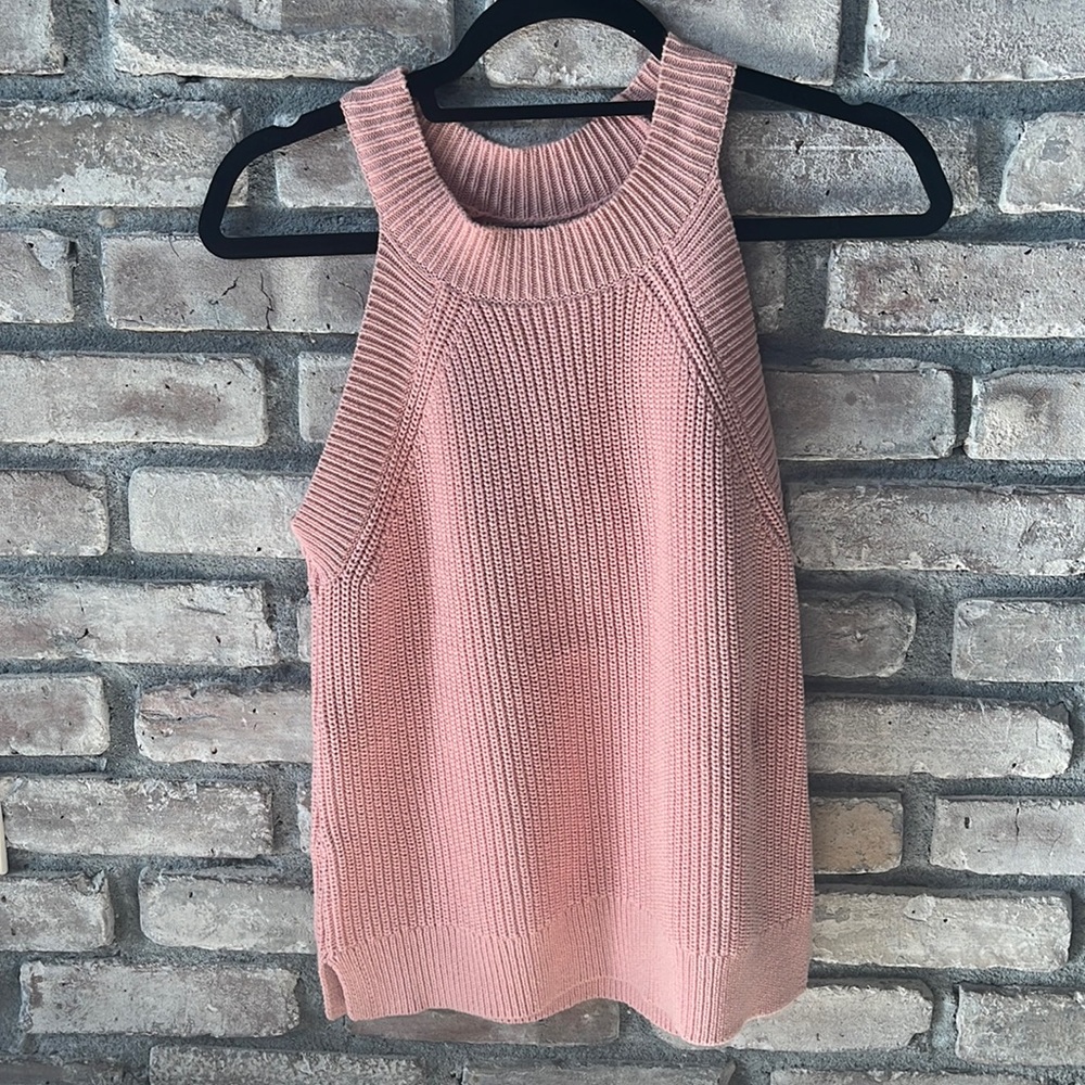 Loft powder pink sweater tank